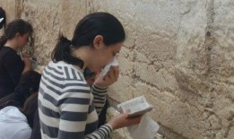 娱乐吃瓜君字幕版,揭秘娱乐圈幕后故事